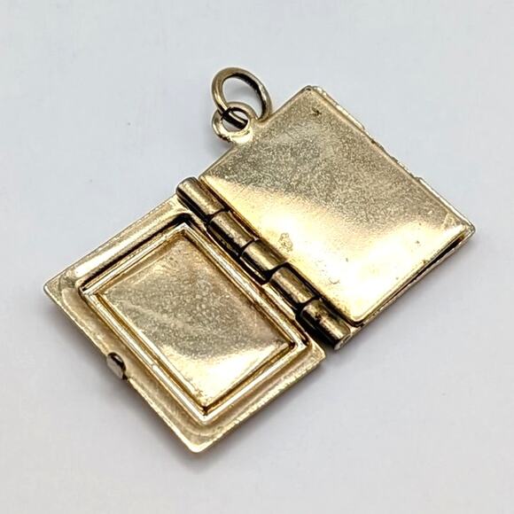 Vintage Mother of Pearl Gold Tone Rectangular Book Locket Charm Pendant - Picture 5 of 7